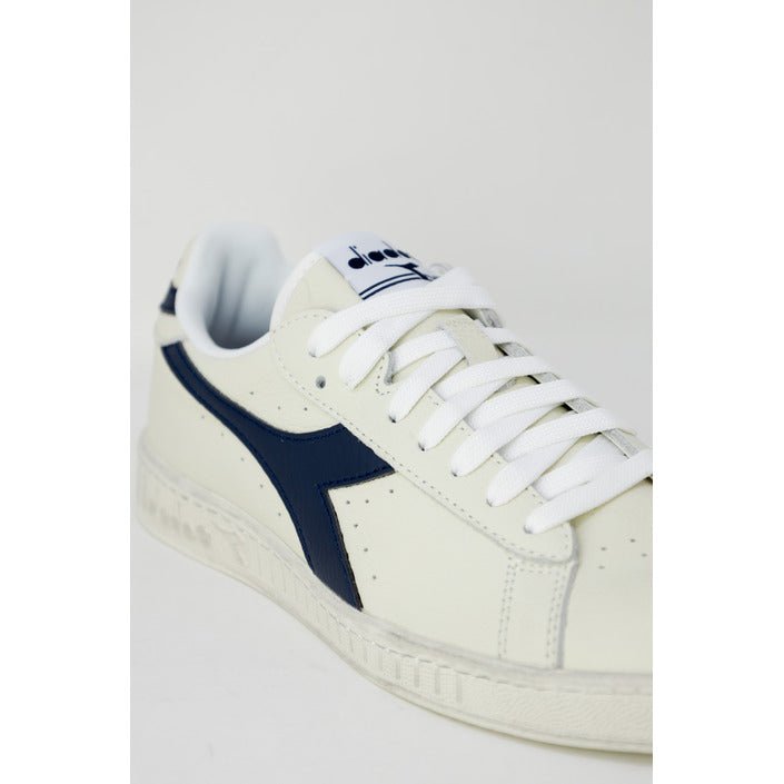 Diadora Men Sneakers - FemmeFavori - Diadora Men Sneakers